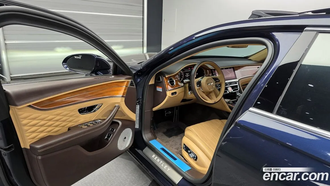 Bentley Flying Spur 2022 из KR, фото 6