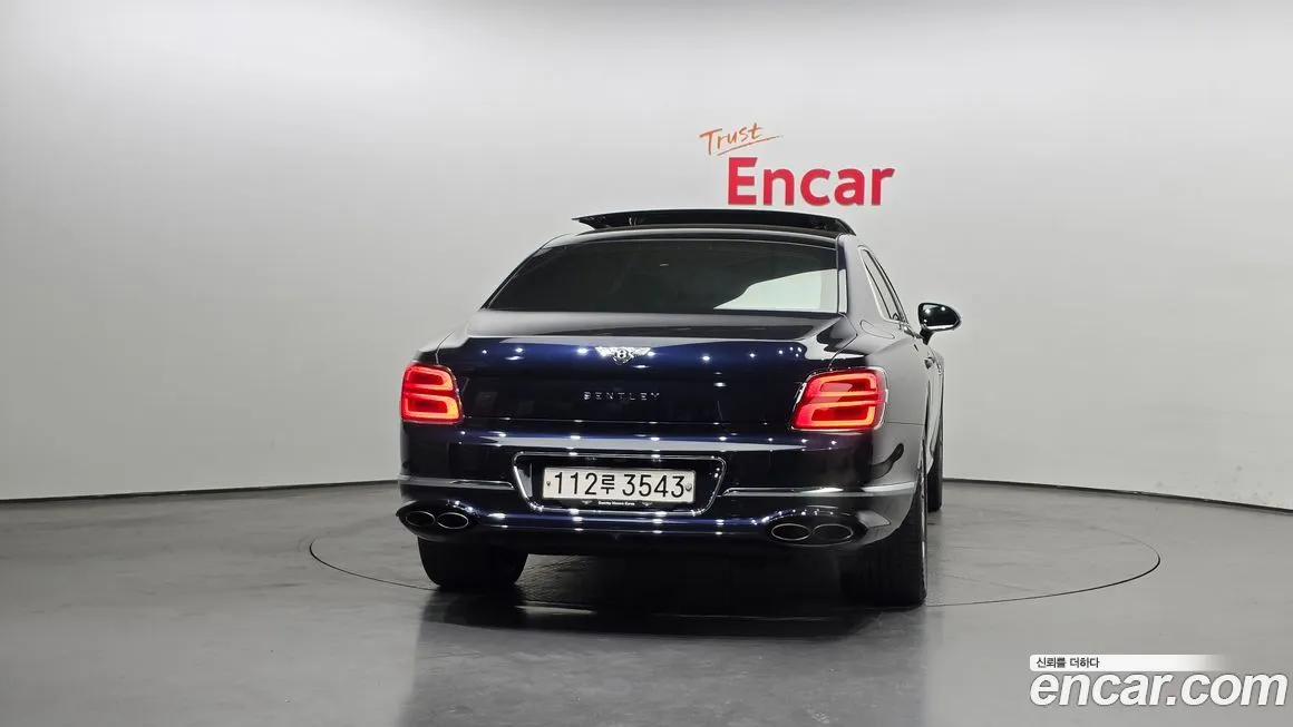 Bentley Flying Spur 2022 из KR, фото 7