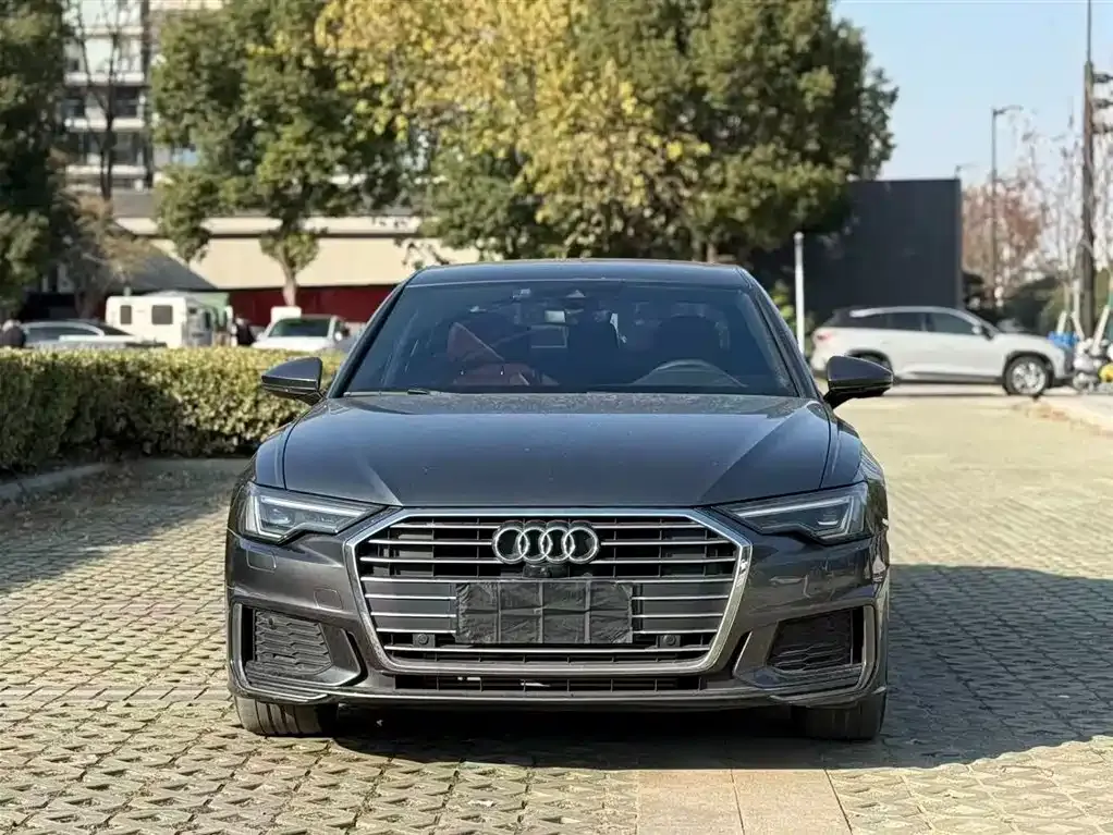 Audi A6L 2021 из CN, фото 2