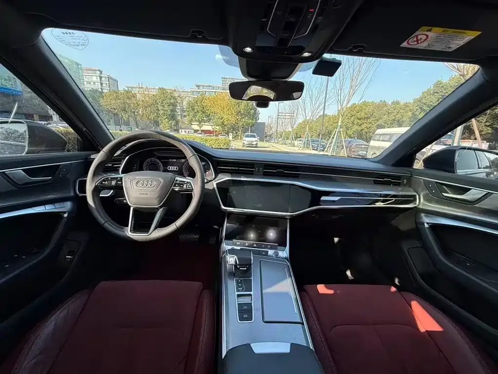 Audi A6L 2021 из CN, фото 8