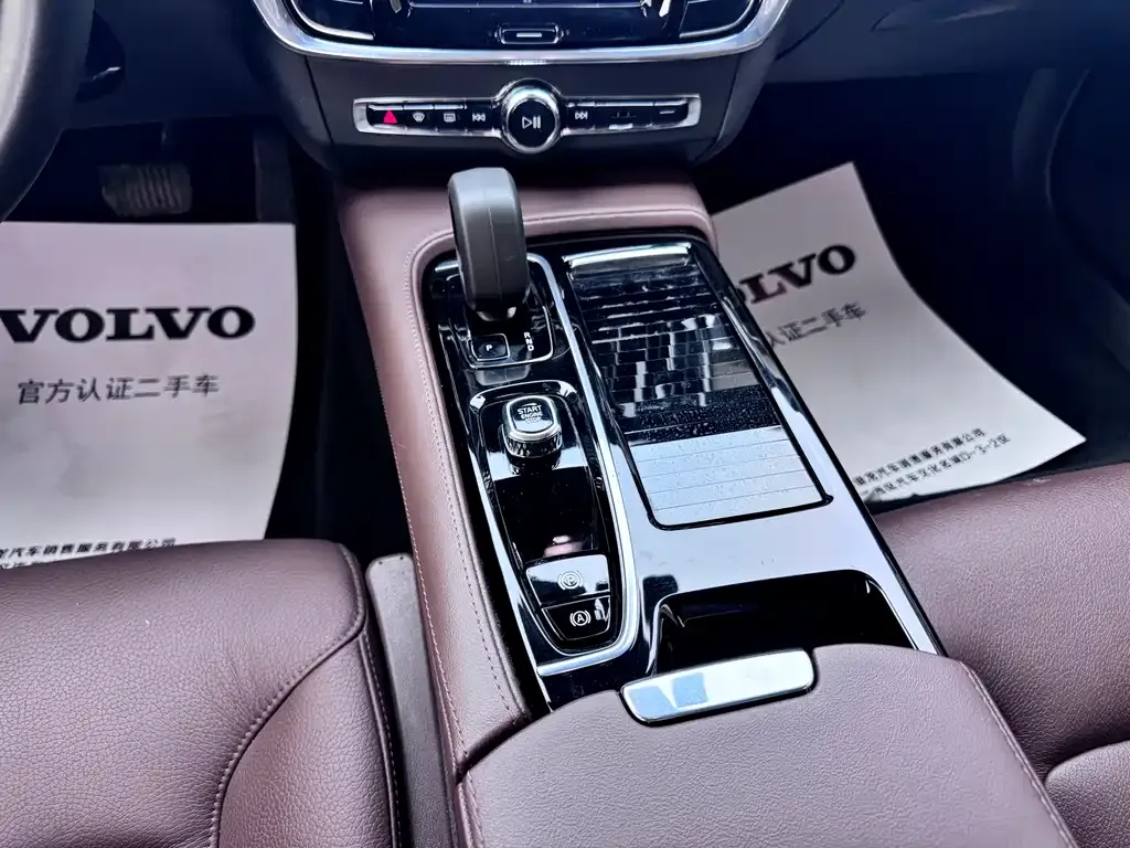 Volvo S90 PHEV 2023 из CN, фото 10