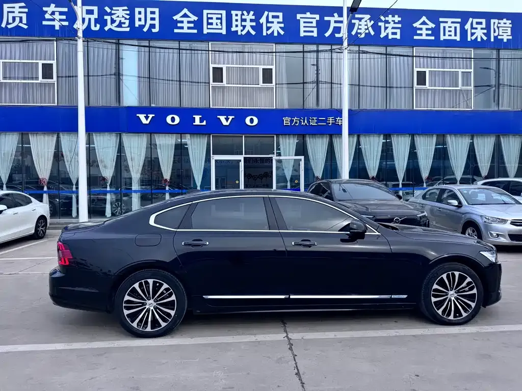 Volvo S90 PHEV 2023 из CN, фото 8