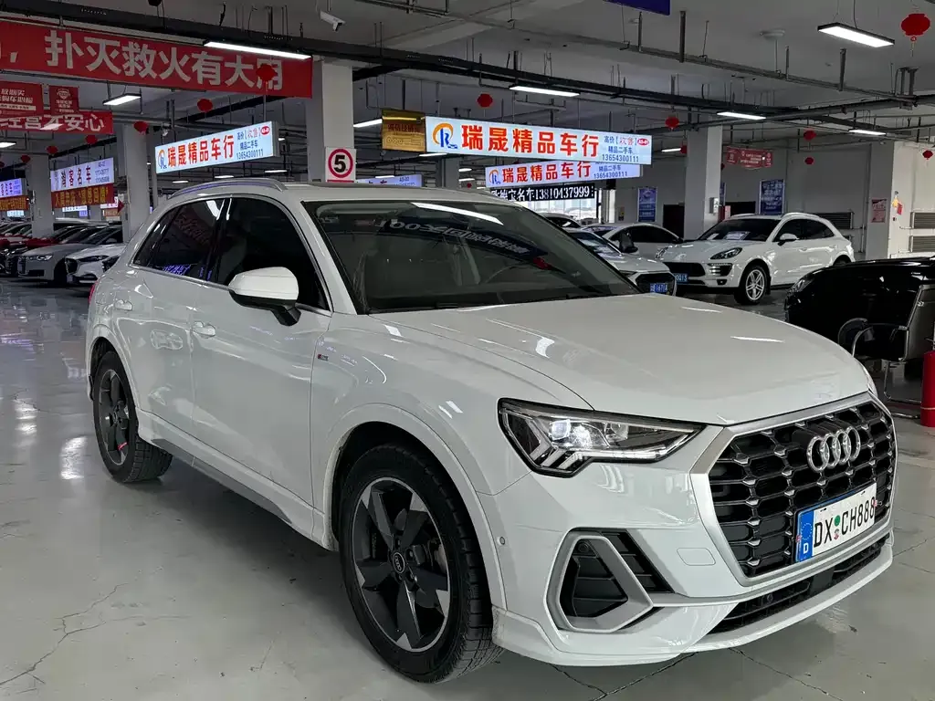 Audi Q3 2021 из CN, фото 4