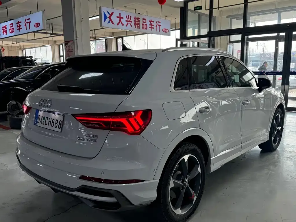 Audi Q3 2021 из CN, фото 6