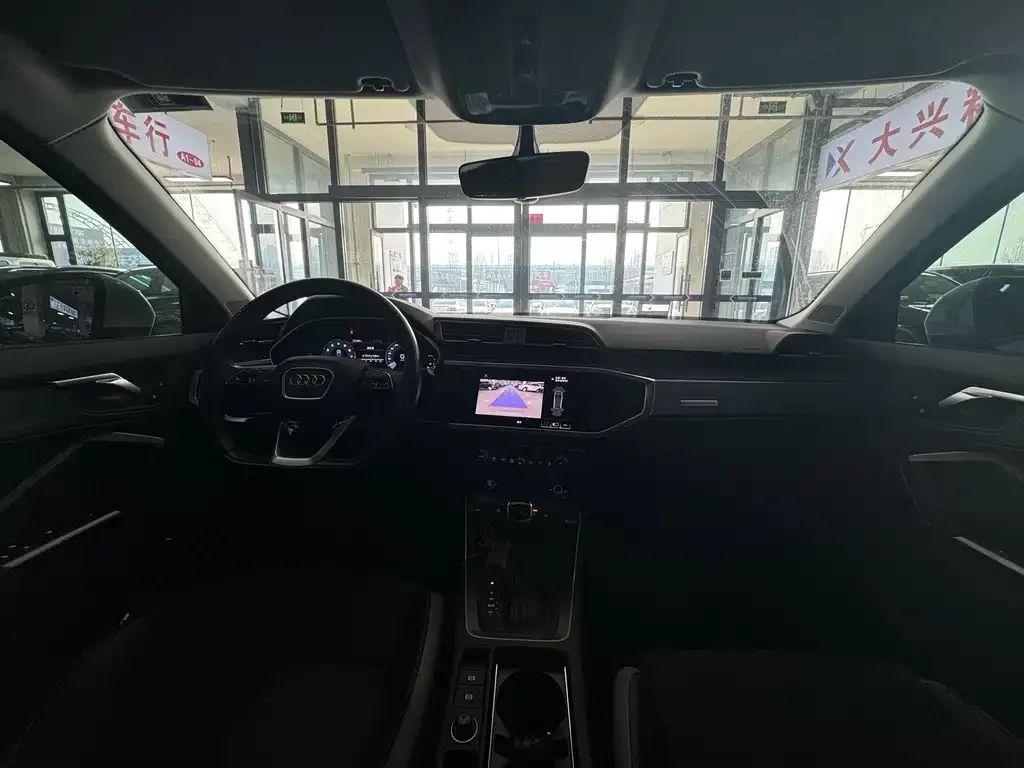 Audi Q3 2021 из CN, фото 2