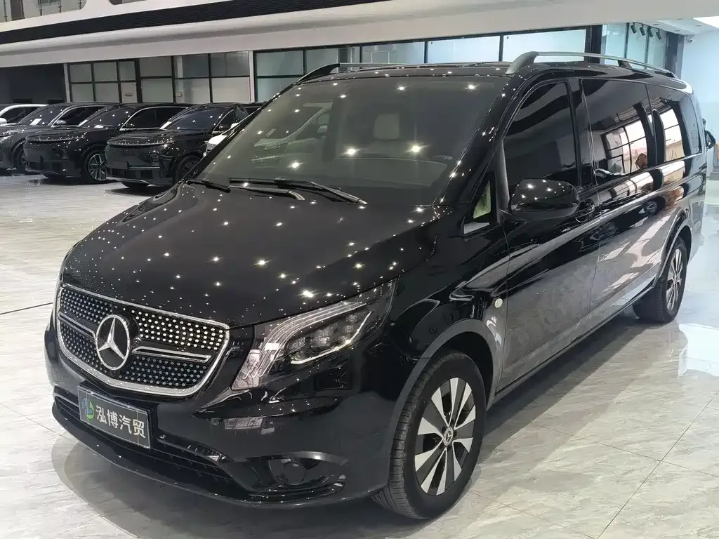 Mercedes-Benz Vito — фото 1