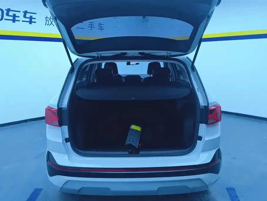 Jetta VS7 2025 из CN, фото 7
