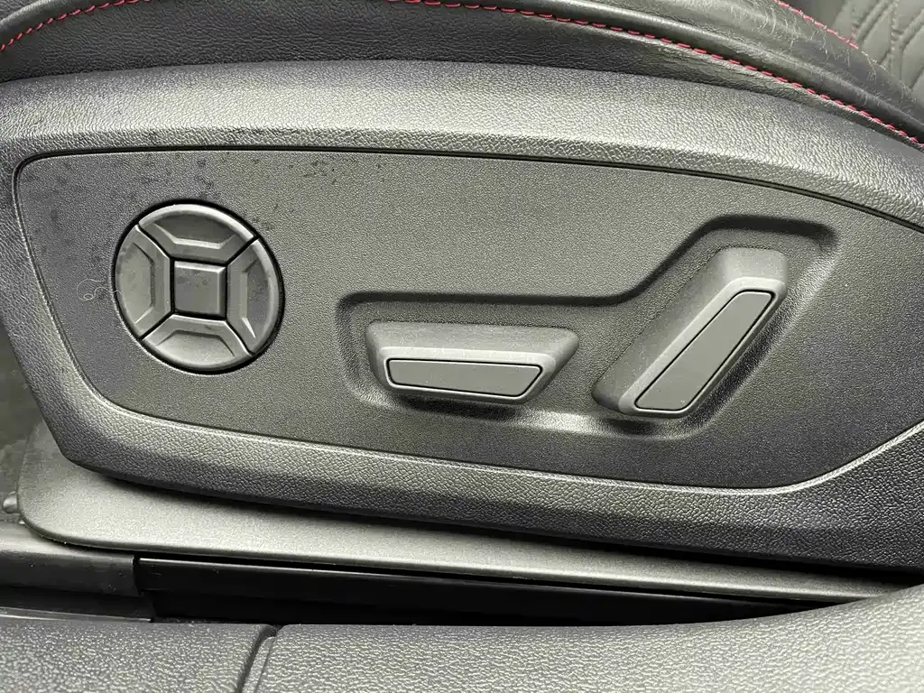 Audi A3 2023 из CN, фото 10