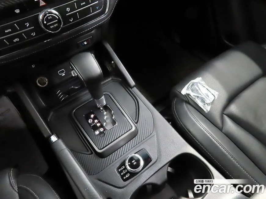 KG Mobility (Ssangyong) Rexton — фото 9