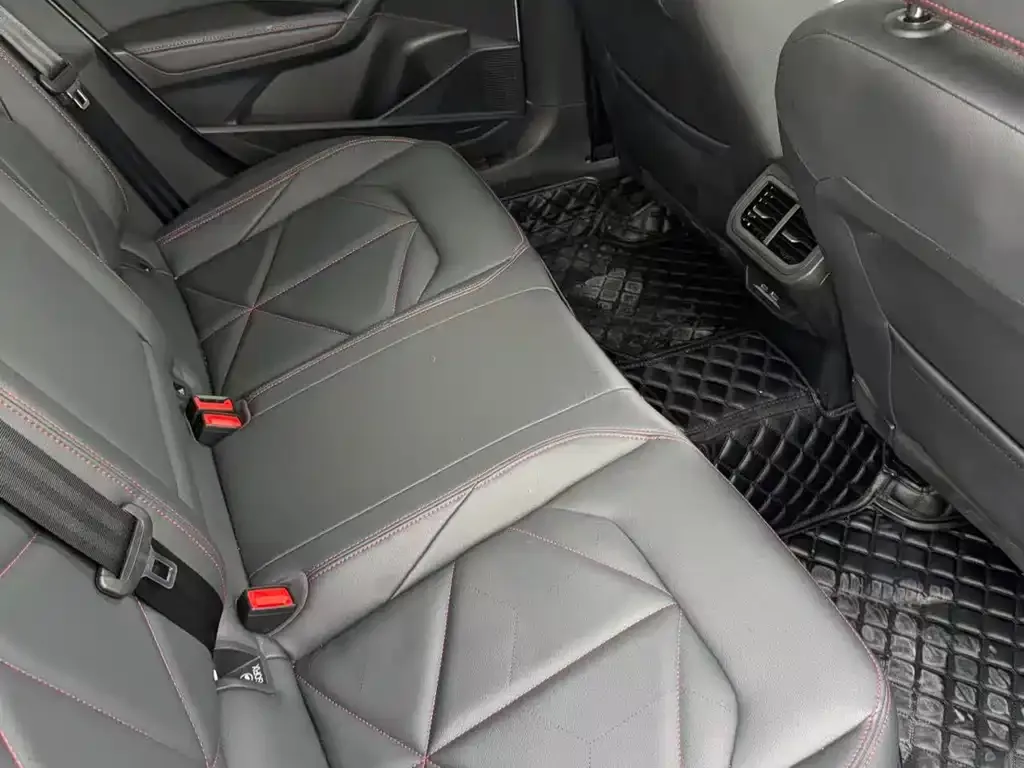 Volkswagen Lavida 2023 из CN, фото 4