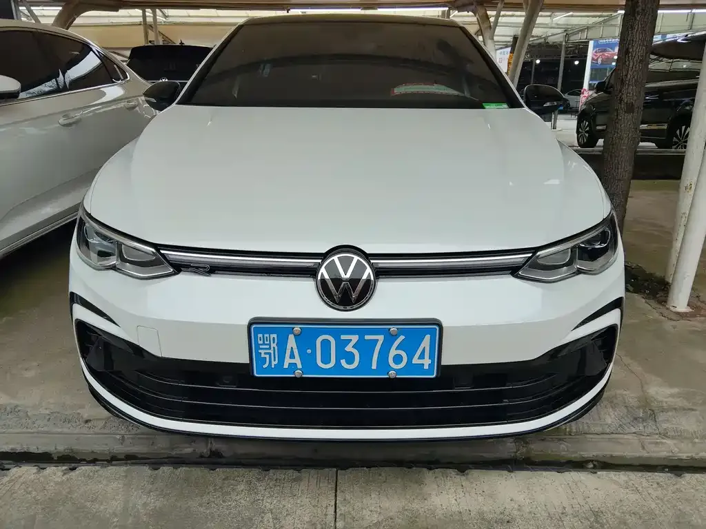 Volkswagen Golf 2022 из CN, фото 6