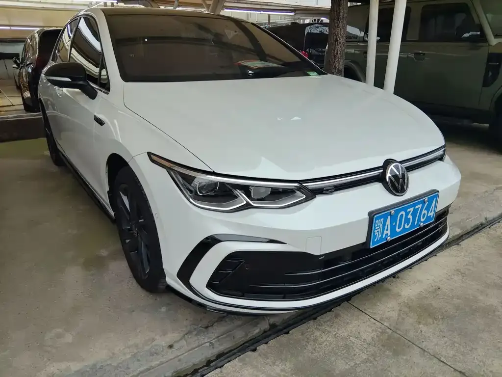 Volkswagen Golf 2022 из CN, фото 4