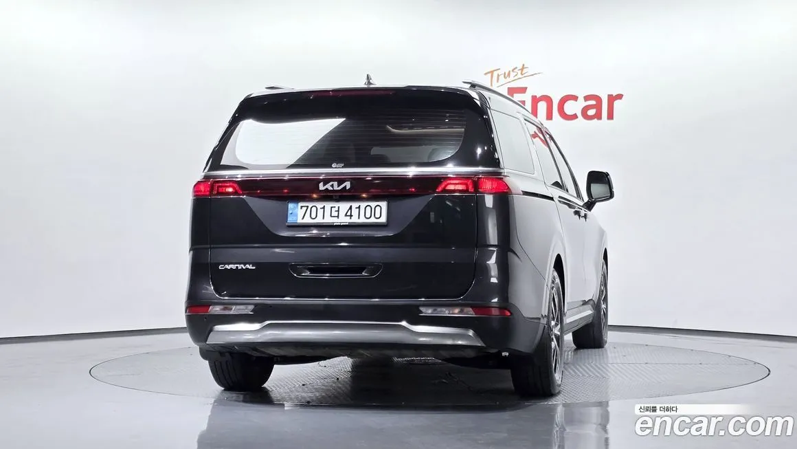 Kia Carnival 2023 из KR, фото 2