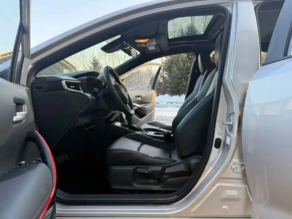 Toyota Levin 2023 из CN, фото 2