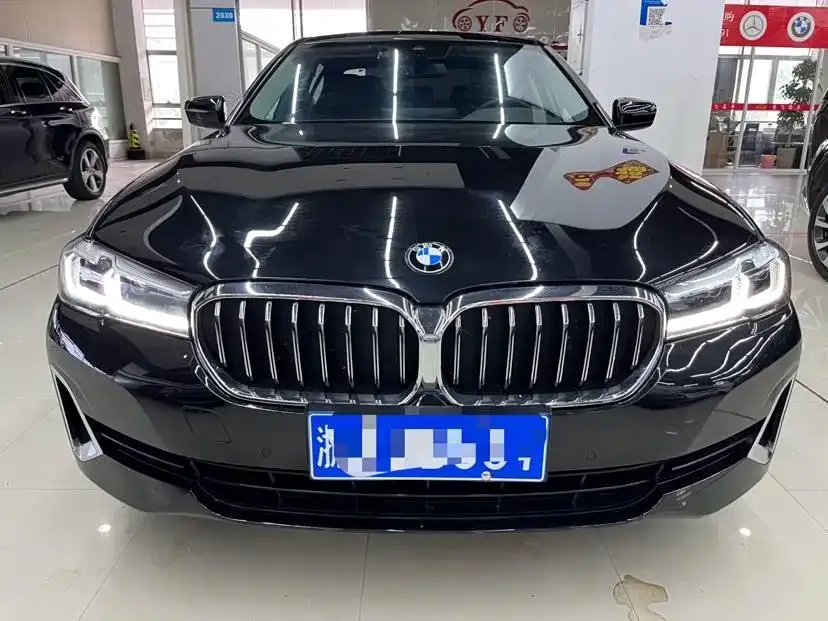 BMW 5 Series — фото 9