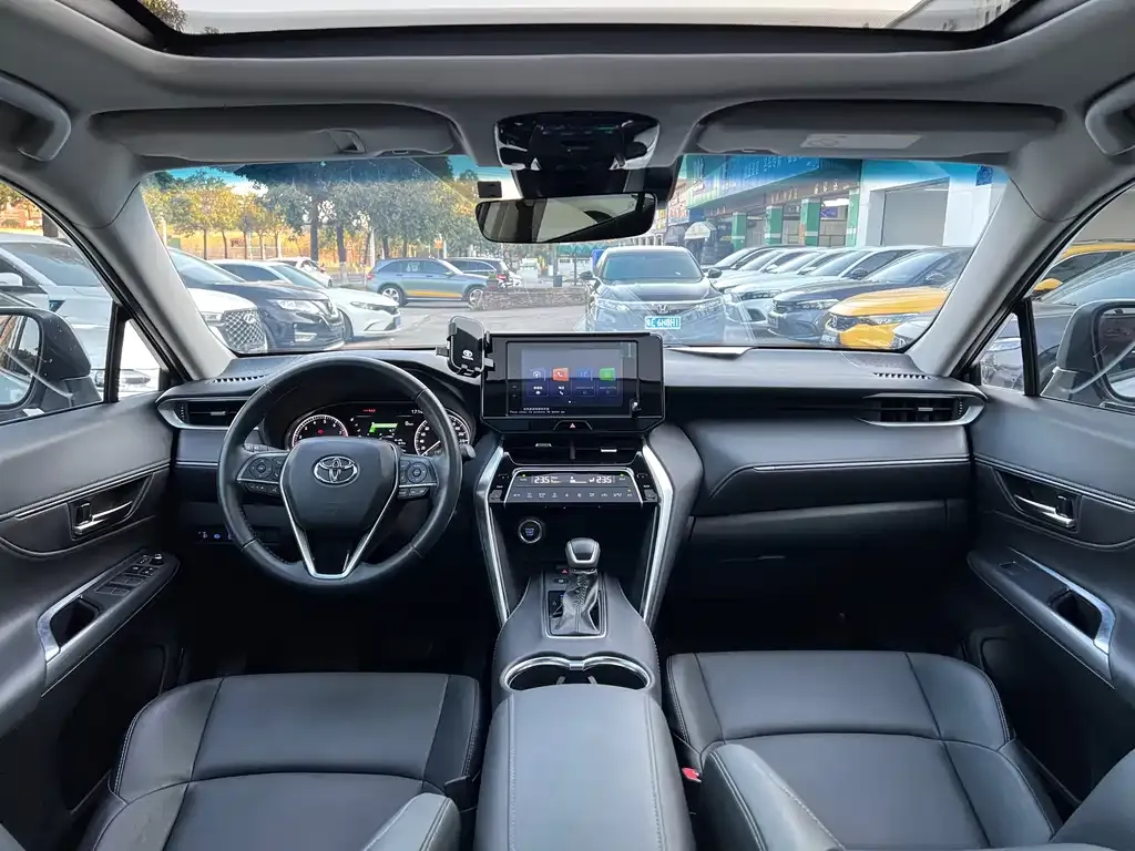 Toyota Venza 2023 из CN, фото 4