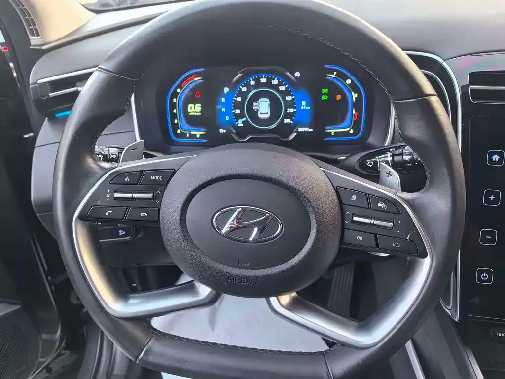 Hyundai Tucson 2023 из CN, фото 10