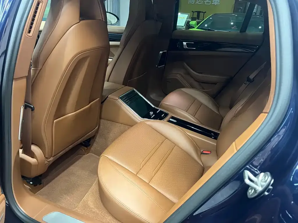 Porsche Panamera 2022 из CN, фото 3