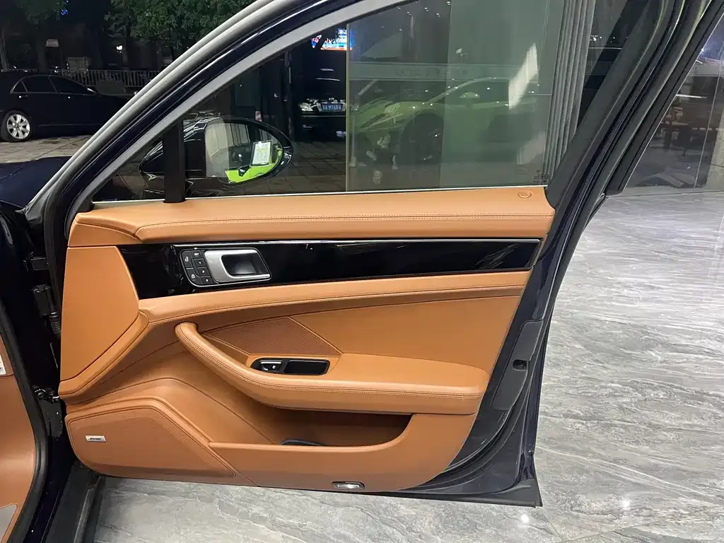 Porsche Panamera 2022 из CN, фото 9