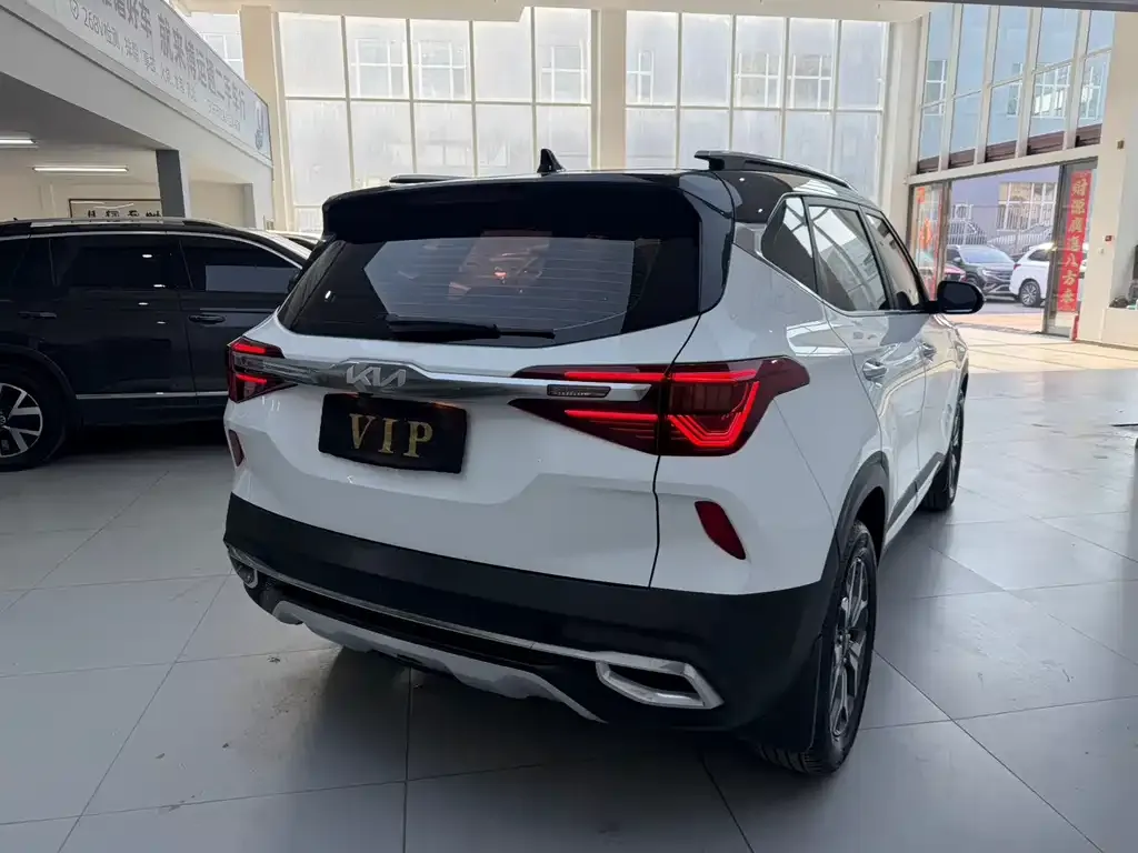 Kia KX3 — фото 4