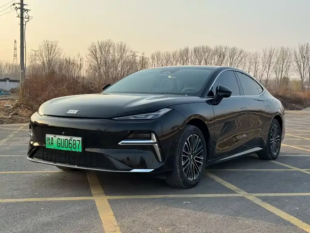 Geely Galaxy Xingyao 8 2025 из CN, фото 1