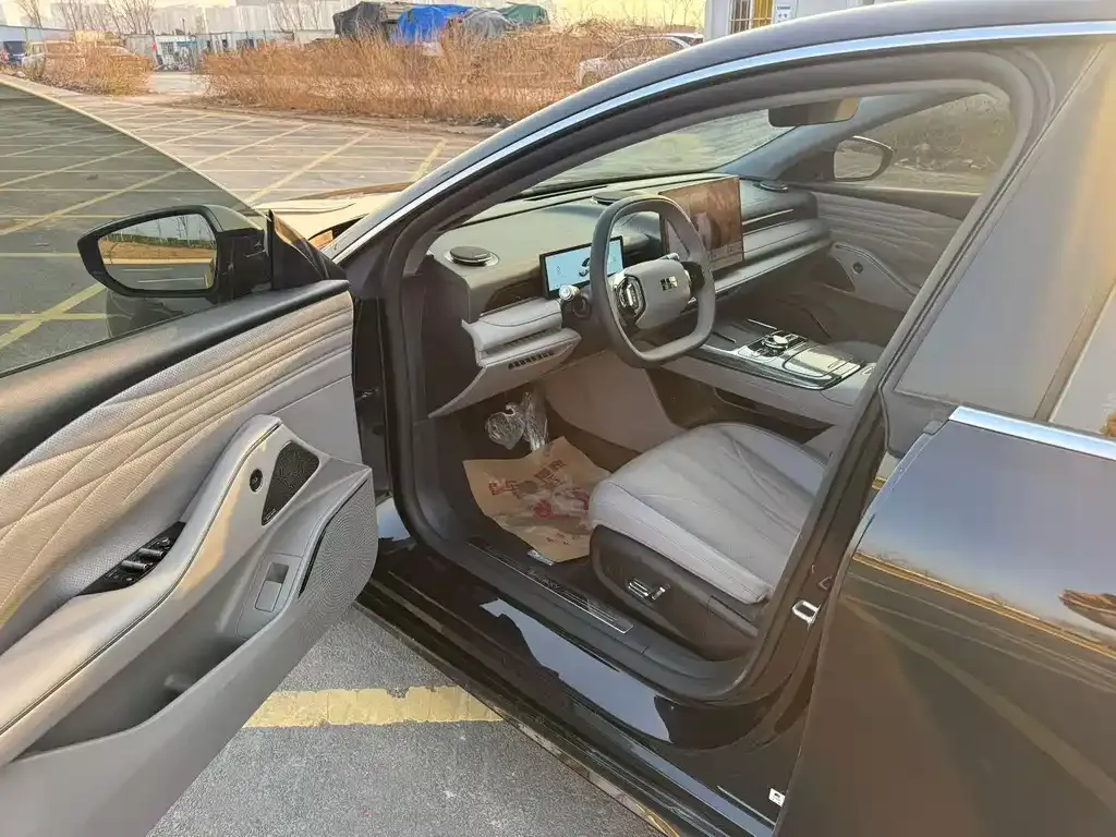 Geely Galaxy Xingyao 8 2025 из CN, фото 2