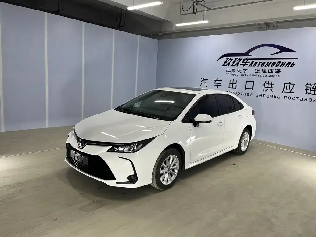 Toyota Corolla 2022 из CN, фото 1