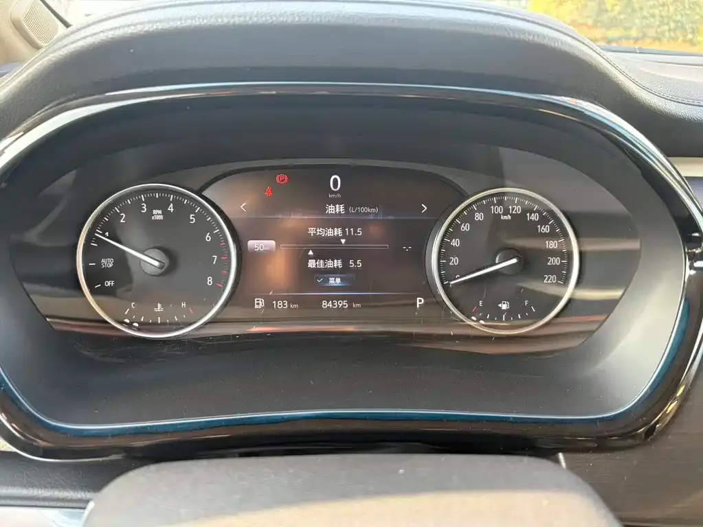 Buick GL8 2023 из CN, фото 2