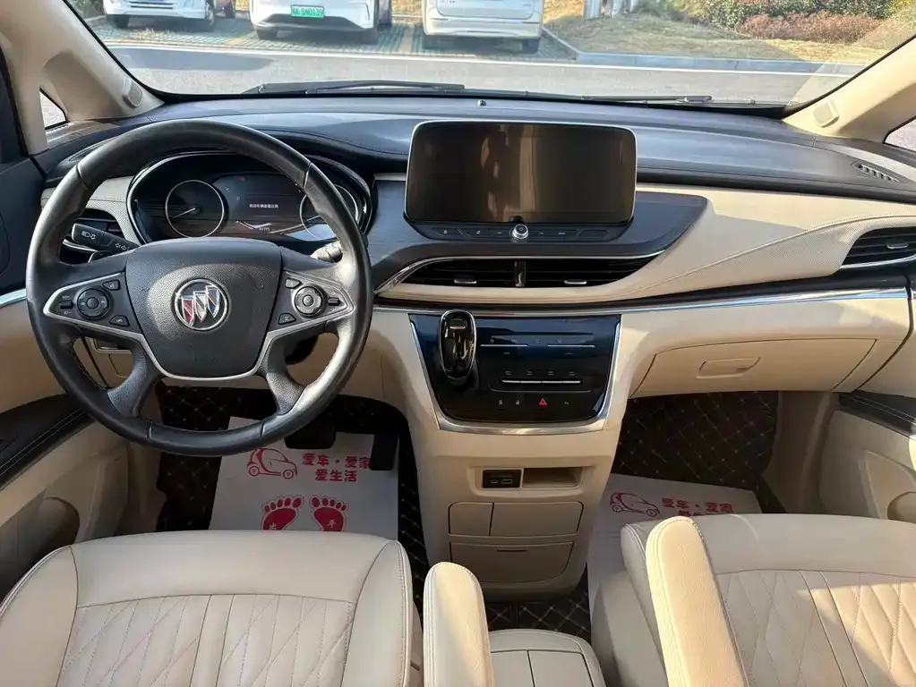 Buick GL8 2023 из CN, фото 4