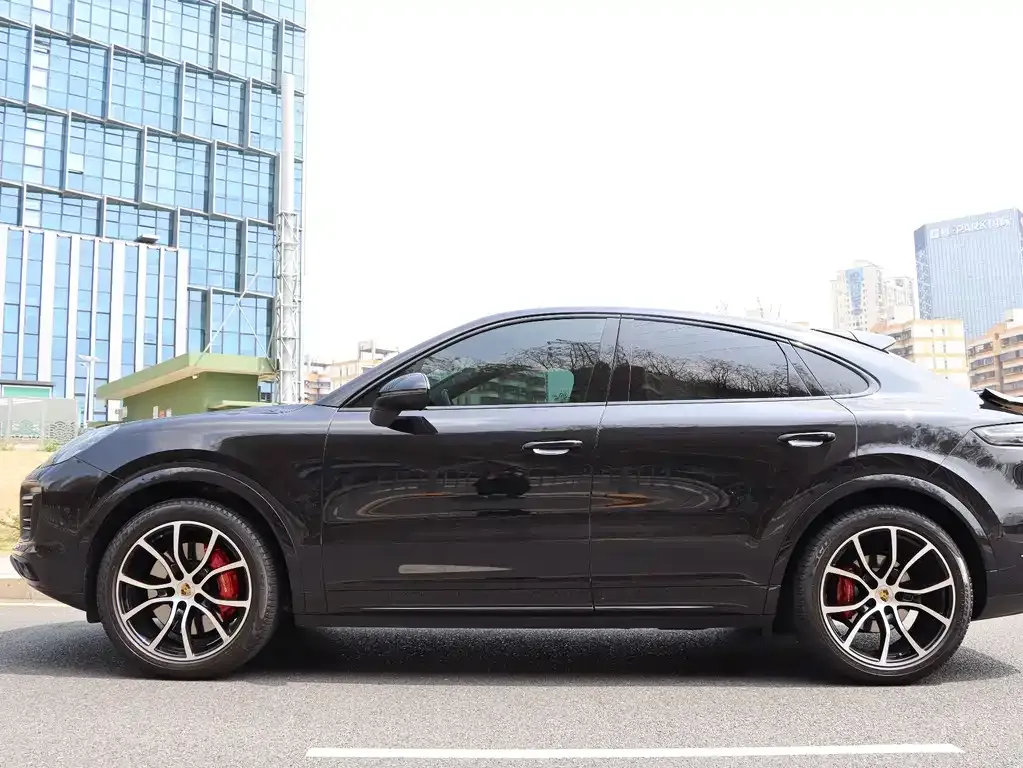 Porsche Cayenne 2022 из CN, фото 2