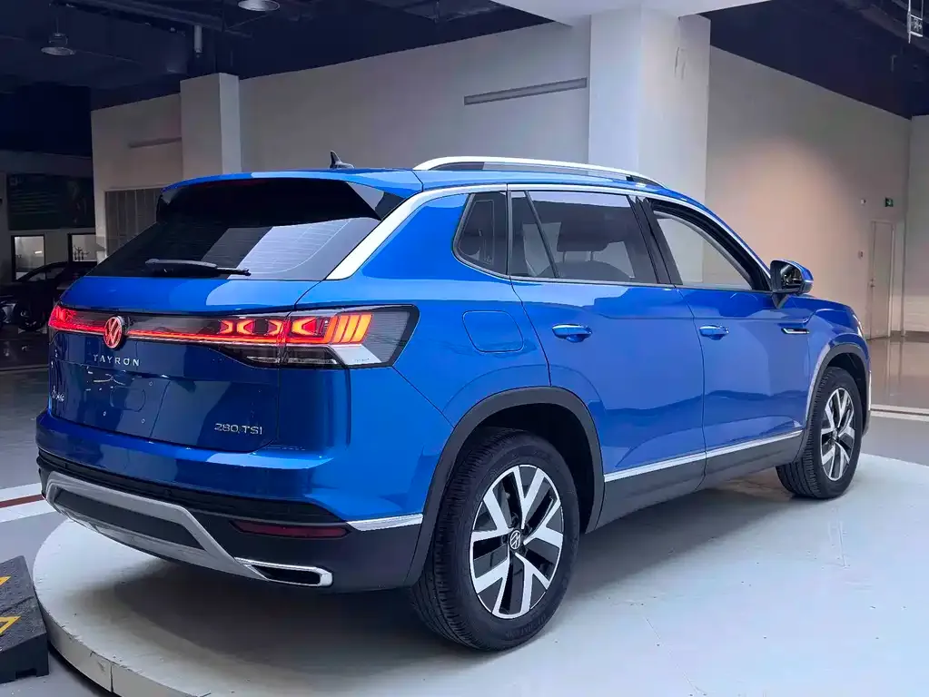 Volkswagen Tayron 2023 из CN, фото 6