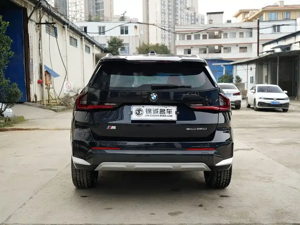BMW X1 2024 из CN, фото 7