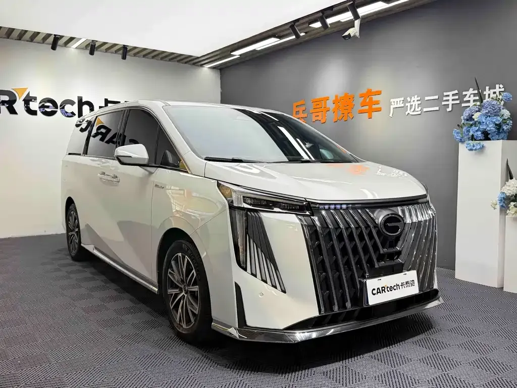 GAC Motor Trumpchi M8 — фото 1