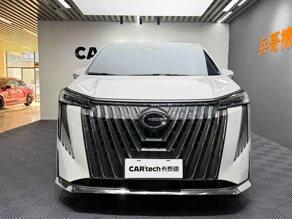 GAC Motor Trumpchi M8 — фото 10