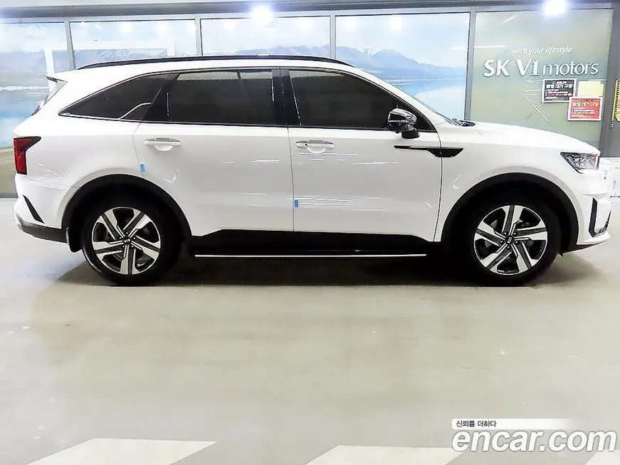 Kia Sorento — фото 6