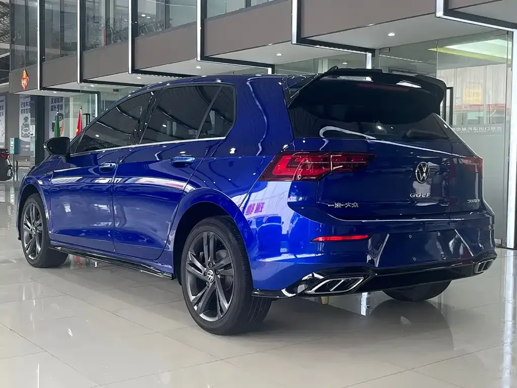 Volkswagen Golf 2022 из CN, фото 3