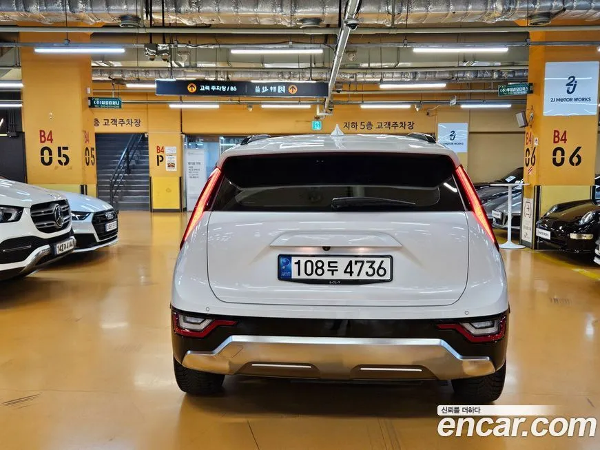 Kia Niro 2024 из KR, фото 2