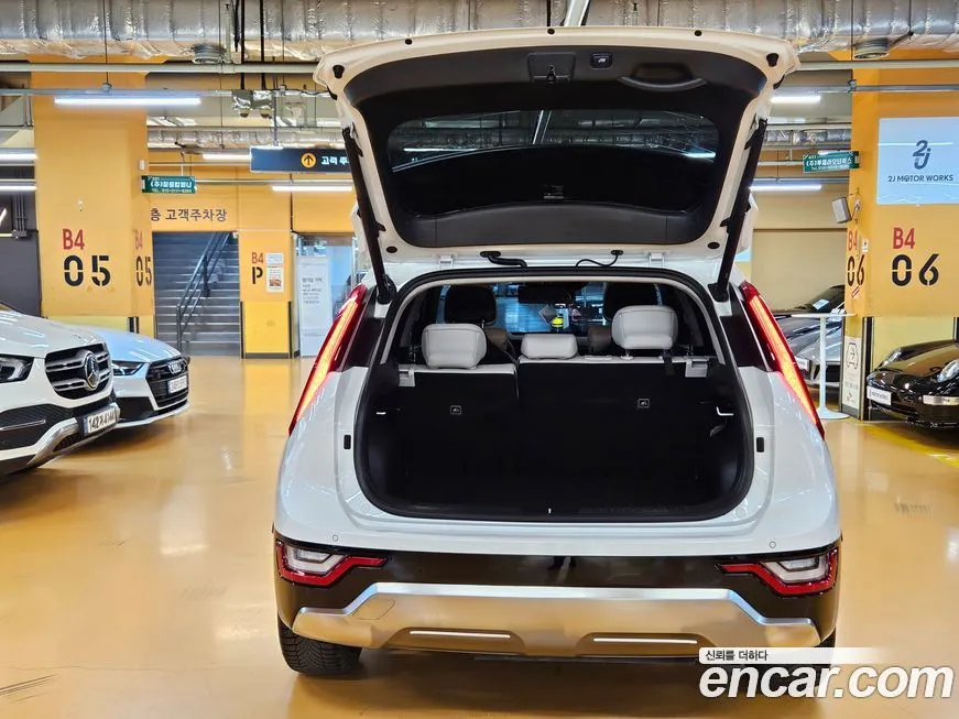 Kia Niro 2024 из KR, фото 3