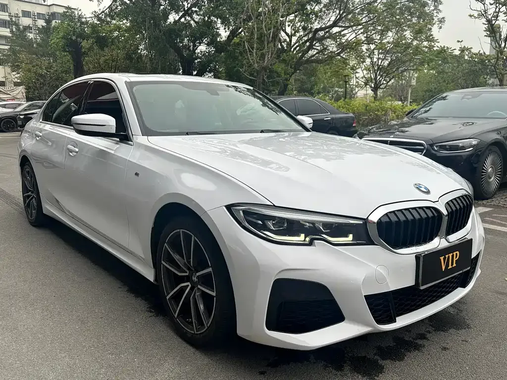 BMW 3 Series — фото 1