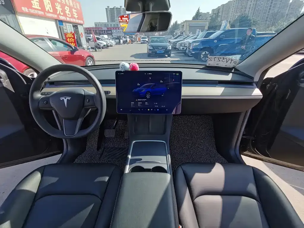 Tesla Model Y 2023 из CN, фото 4