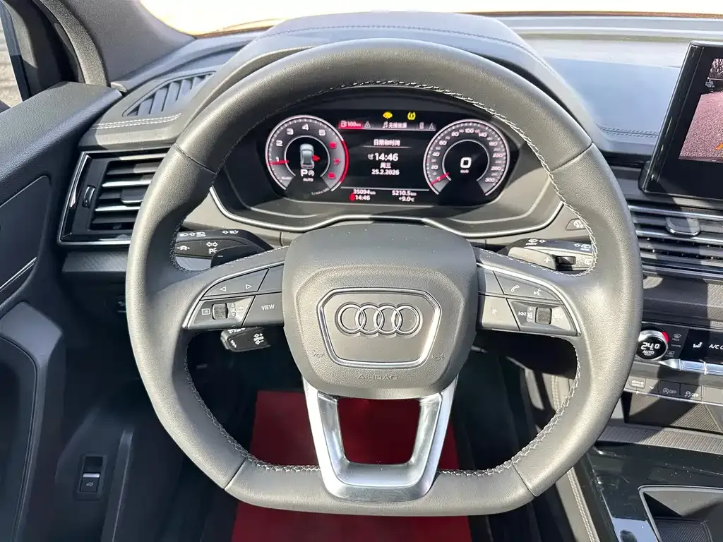 Audi Q5L 2024 из CN, фото 5