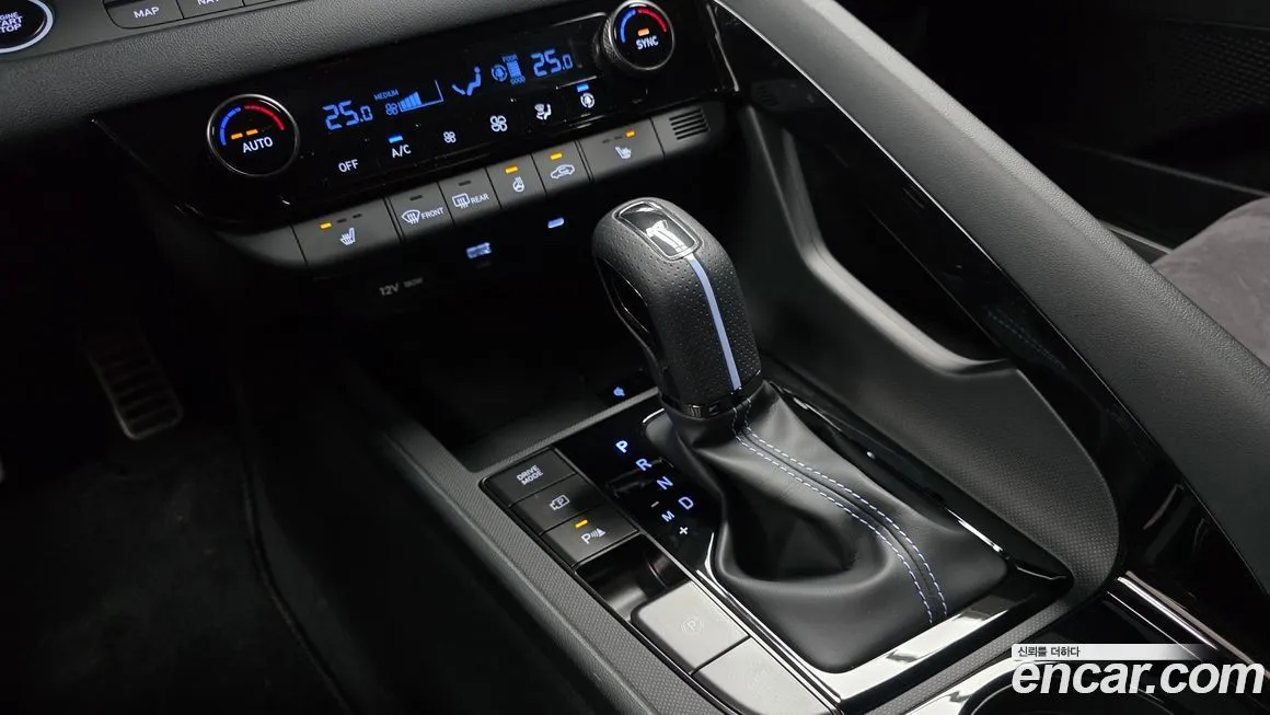 Hyundai AVANTE — фото 3