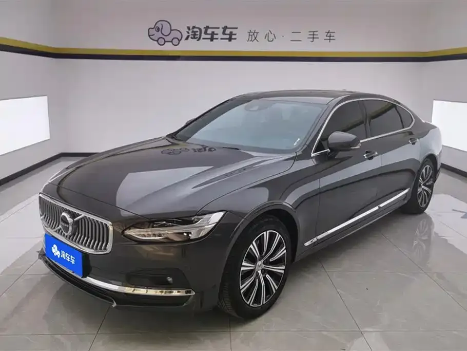 Volvo S90 — фото 1