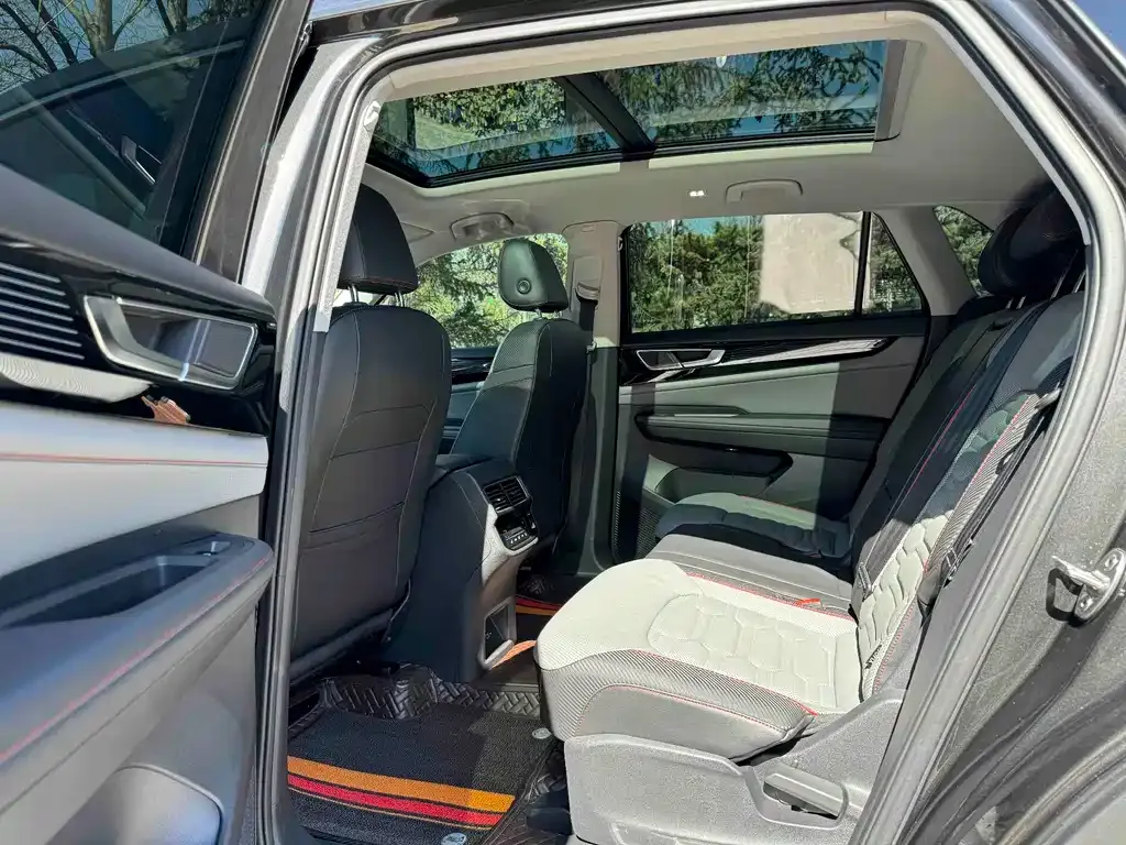 Volkswagen Teramont 2022 из CN, фото 4