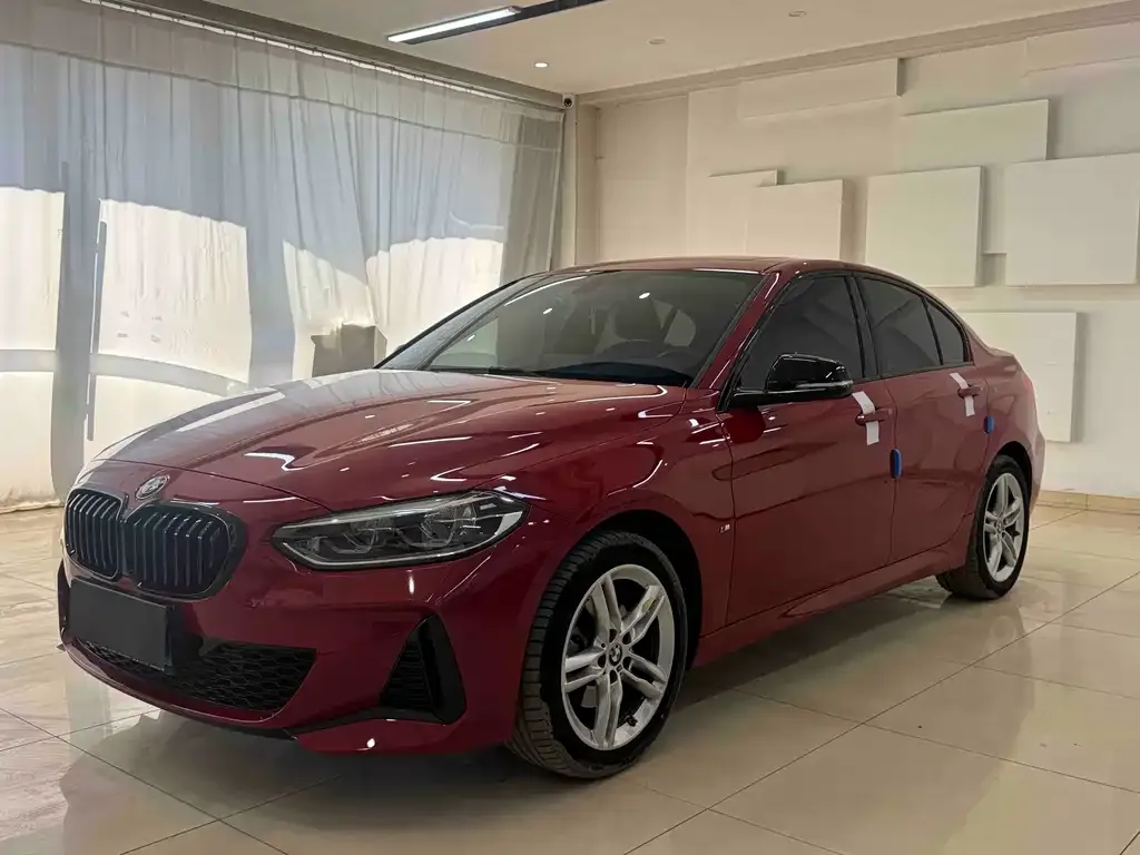 BMW 1 Series — фото 1