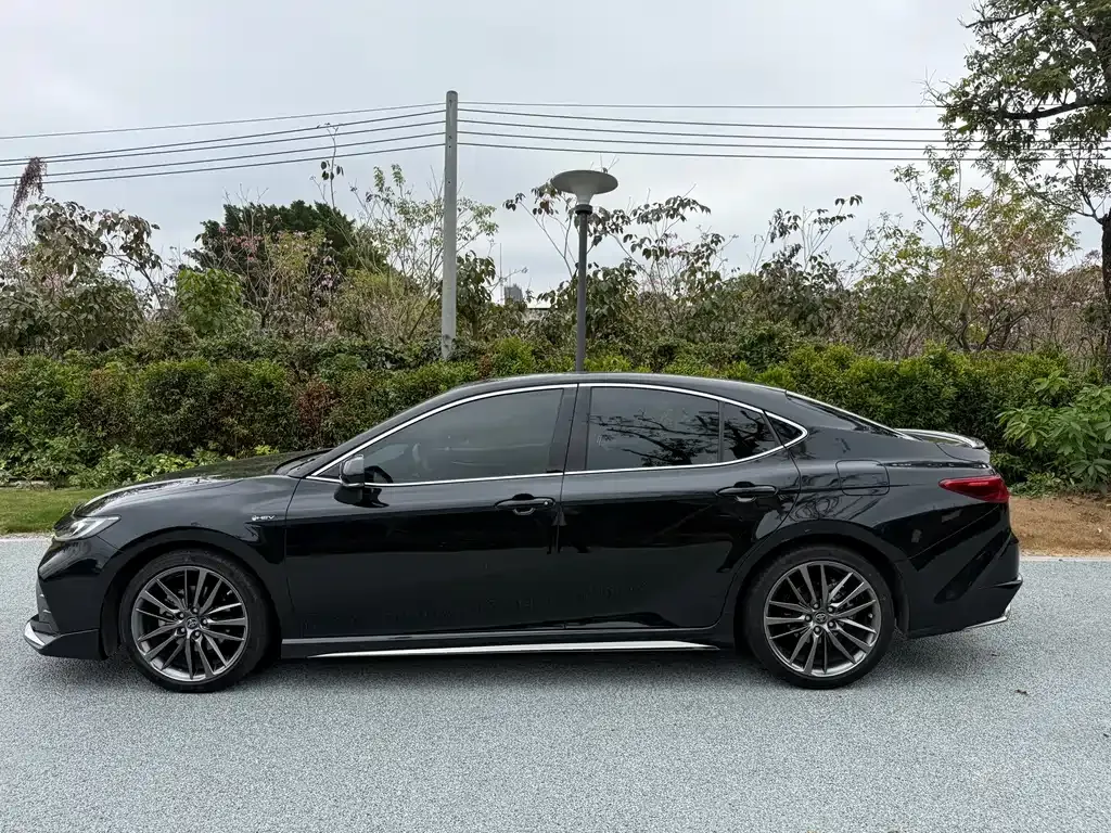 Toyota Camry 2024 из CN, фото 6