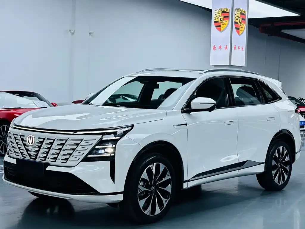 Changan CS75PLUS 2026 из CN, фото 1