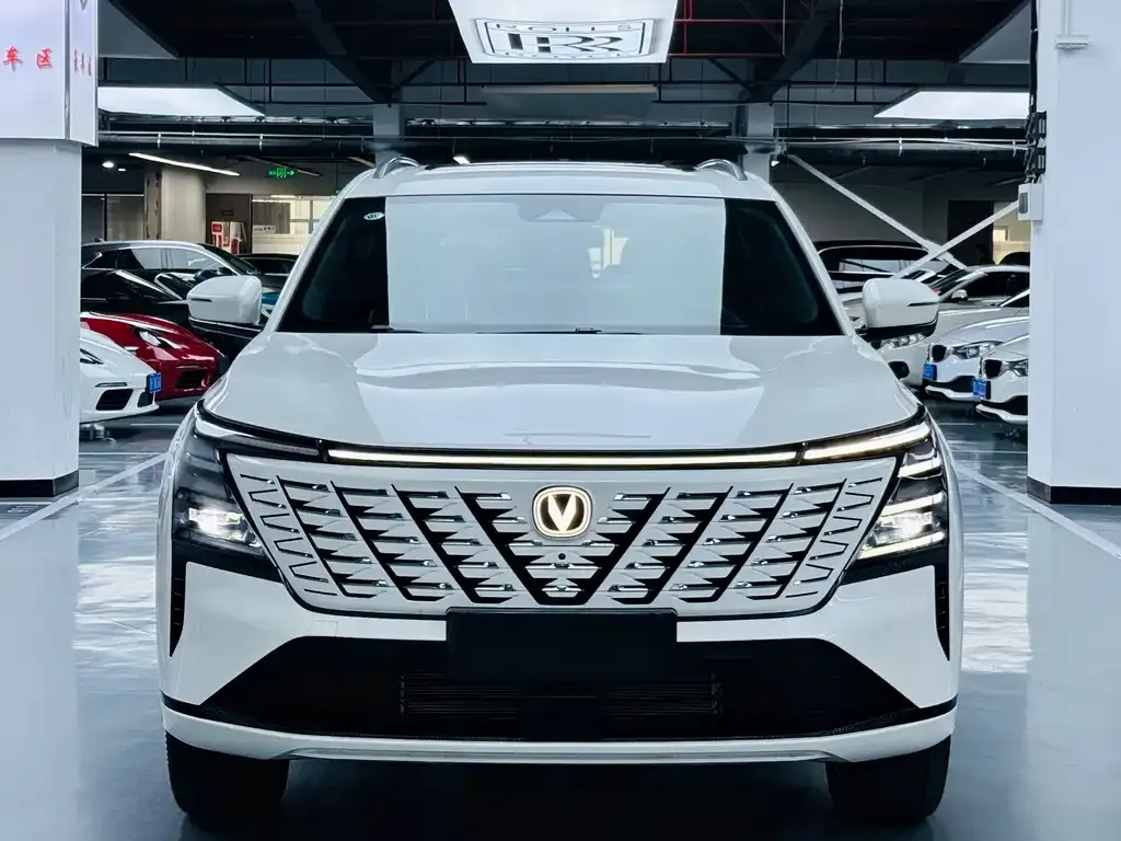 Changan CS75PLUS 2026 из CN, фото 2