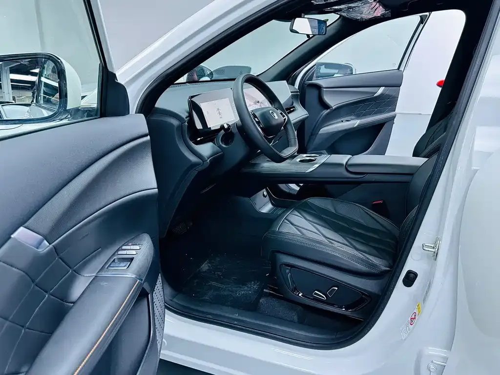 Changan CS75PLUS 2026 из CN, фото 4