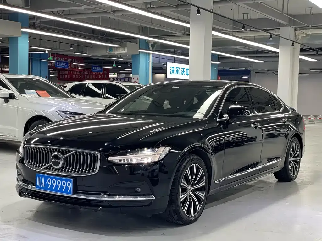 Volvo S90 2021 из CN, фото 1